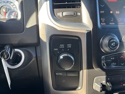 Used 2017 RAM 2500 Big Horn w/ Sport Appearance Group image 17