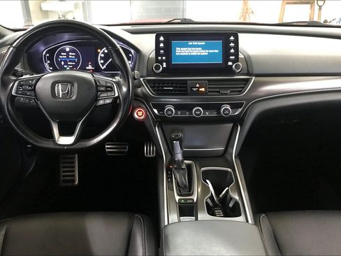 Used 2018 Honda Accord Sport image 14