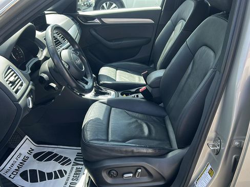 Used 2017 Audi Q3 2.0T Premium Plus w/ Premium Plus Package FWD image 11