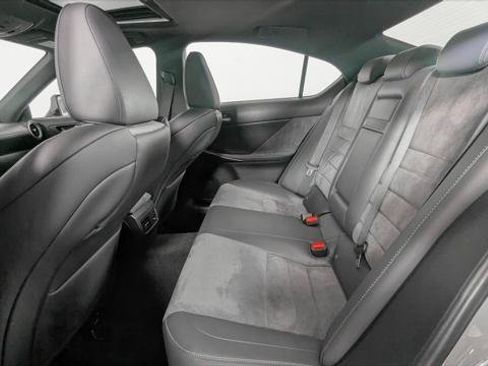 Used 2022 Lexus IS 500 image 18