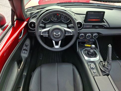 Certified 2021 MAZDA MX-5 Miata Grand Touring RWD image 15