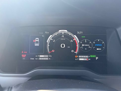 Used 2025 Toyota Tundra TRD Pro AWD/4WD image 14