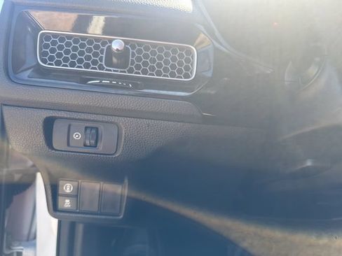 Used 2022 Honda Civic LX image 17