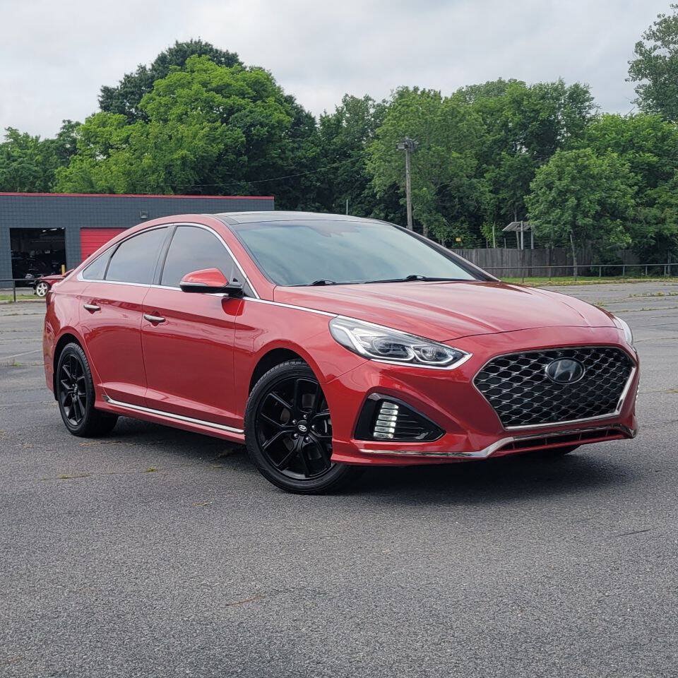 Used 2019 Hyundai Sonata Limited FWD image 1