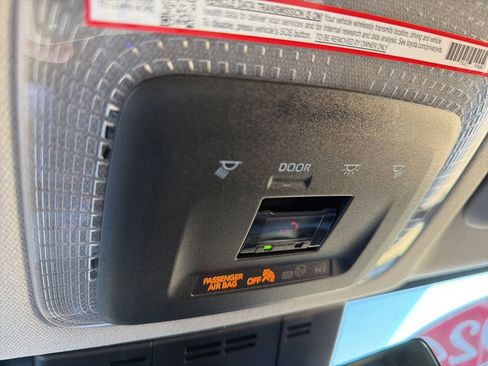 Used 2024 Toyota Prius Prime Premium w/ Advanced Technology Package FWD image 22