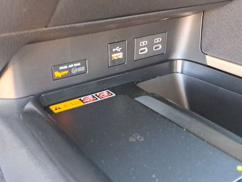 Used 2026 Toyota Camry LE w/ Convenience Package image 24