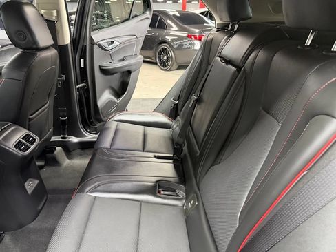 Used 2023 Buick Envision Essence w/ Sport Touring Package FWD image 38