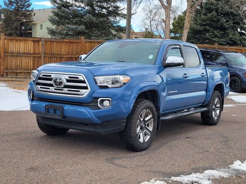 Used 2019 Toyota Tacoma SR5 image 4