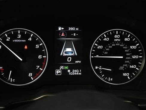 Used 2024 Subaru Outback Limited AWD/4WD image 25