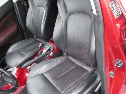 Used 2012 Nissan Juke SL image 13