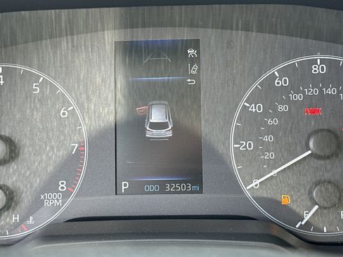 Used 2025 Toyota Corolla Cross L FWD image 22