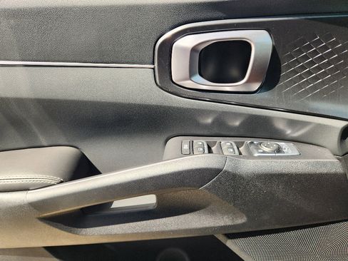 New 2026 Kia Sorento LX image 16