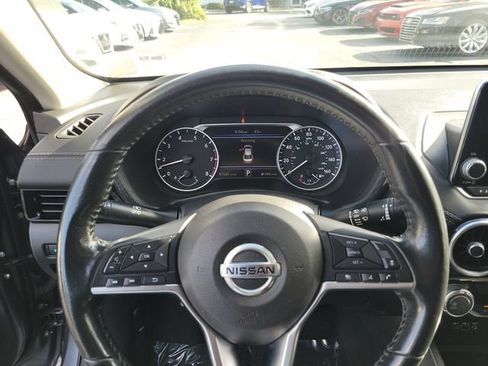 Used 2022 Nissan Sentra SV FWD image 22