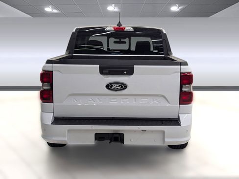 New 2025 Ford Maverick Lobo image 8
