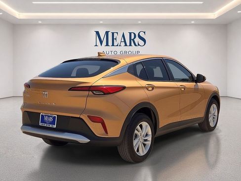 Used 2025 Buick Envista Preferred w/ Convenience I Package FWD image 5