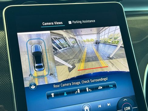 New 2025 Mercedes-Benz C 300 Sedan image 19