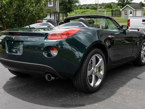 Used 2007 Pontiac Solstice Convertible w/ Premium Package RWD image 8
