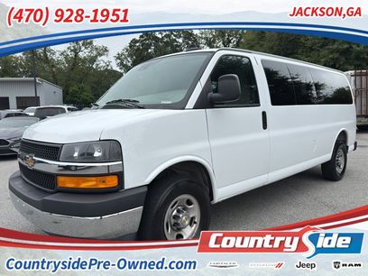 Used 2025 Chevrolet Express 3500 LT w/ LT Preferred Equipment Group