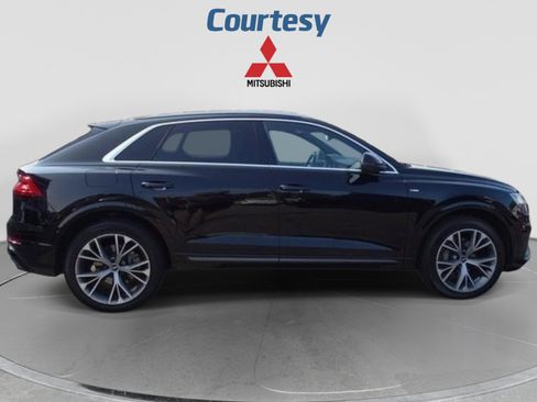 Used 2021 Audi Q8 Premium Plus w/ Premium Plus Package AWD/4WD image 8