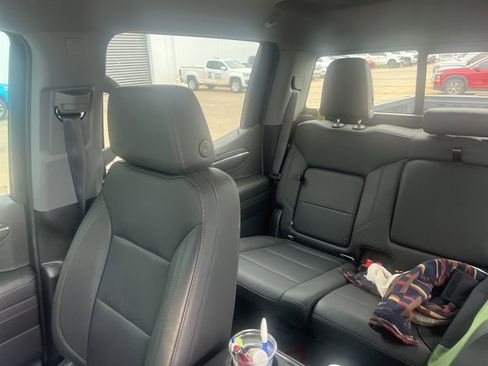 Used 2024 Chevrolet Silverado 1500 LTZ AWD/4WD image 12