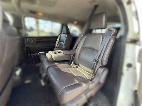 Used 2018 Honda Odyssey Elite image 10