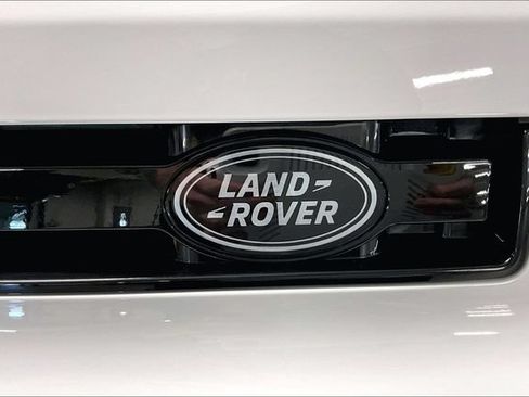 Certified 2026 Land Rover Defender 110 S AWD/4WD image 32