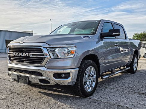 Used 2020 RAM 1500 Big Horn AWD/4WD image 3