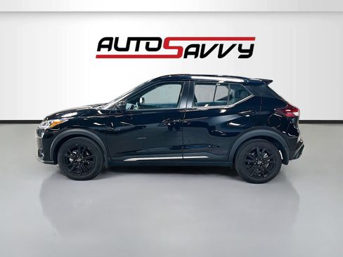 Used 2024 Nissan Kicks SR w/ SR Premium Package FWD image 4
