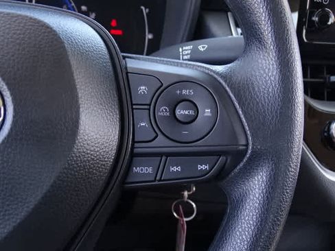 Used 2026 Toyota Corolla LE w/ Carpet Mat Package (TMS) FWD image 36