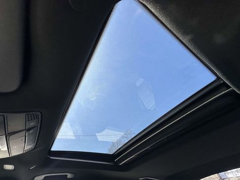 Used 2021 Mercedes-Benz C 300 4MATIC Sedan w/ Premium Package image 31