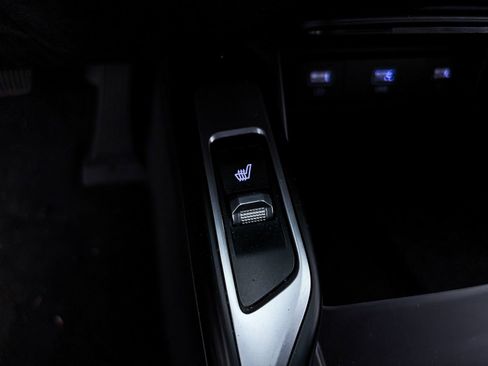 Used 2022 Kia Sorento S w/ Panoramic Sunroof Package image 25