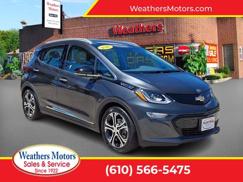 Used 2020 Chevrolet Bolt Premier w/ Infotainment Package FWD image 1