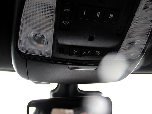 Used 2024 Dodge Durango Citadel w/ Tow 'N Go Package image 12