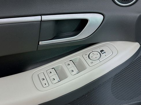 Used 2025 Hyundai Sonata SEL image 15