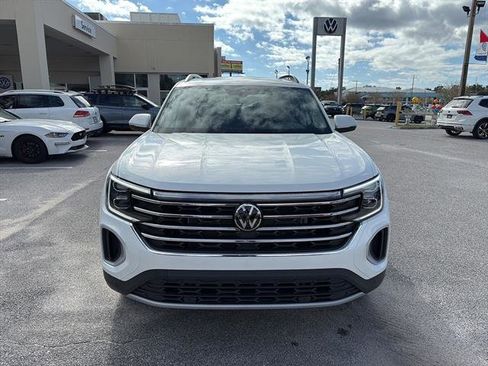 New 2026 Volkswagen Atlas SE image 2