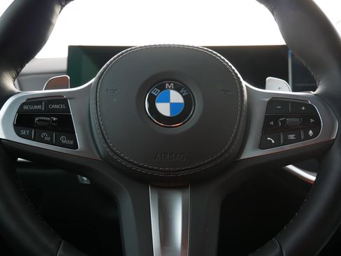 Used 2026 BMW X5 xDrive40i w/ M Sport Package image 25