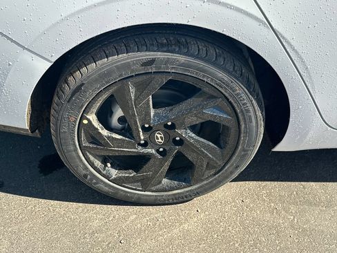 New 2026 Hyundai Elantra Sport FWD image 18