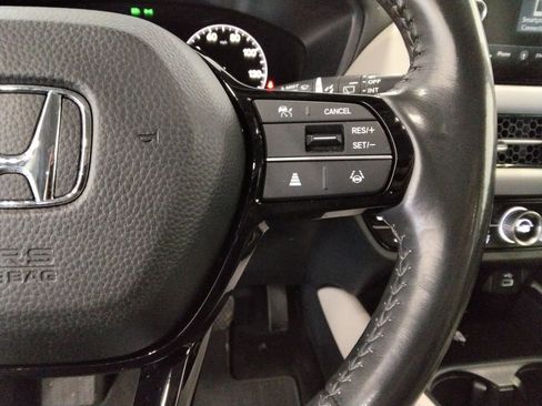 Used 2023 Honda HR-V EX-L image 14