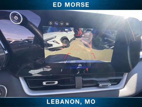 Used 2025 Chevrolet Equinox LT image 14