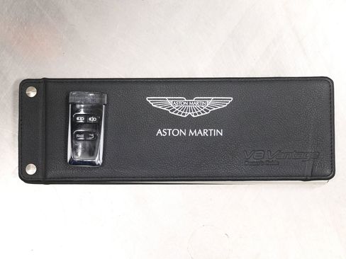 Used 2016 Aston Martin V8 Vantage GT RWD image 5