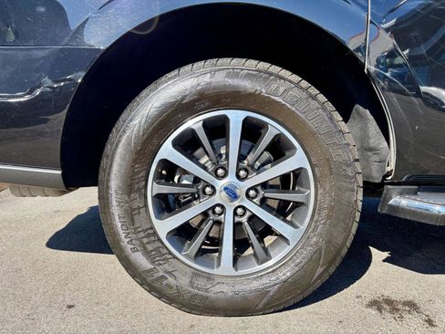 Used 2018 Ford Expedition Max XLT w/ Equipment Group 202A image 36