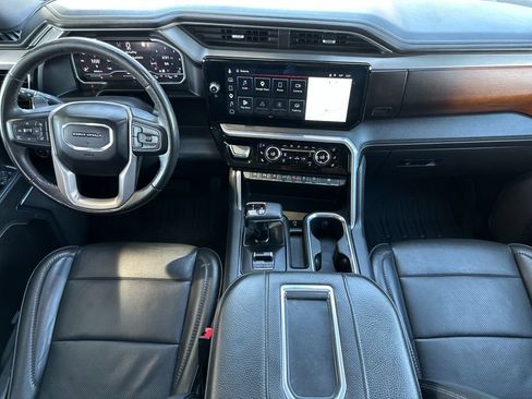 Used 2022 GMC Sierra 1500 Denali w/ Denali Reserve Package image 12