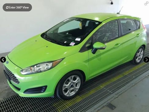 Used 2015 Ford Fiesta SE FWD image 1