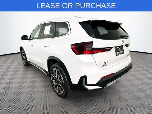 Used 2025 BMW X1 xDrive28i AWD/4WD image 6