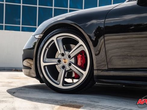 Used 2014 Porsche 911 Carrera 4S AWD/4WD image 50