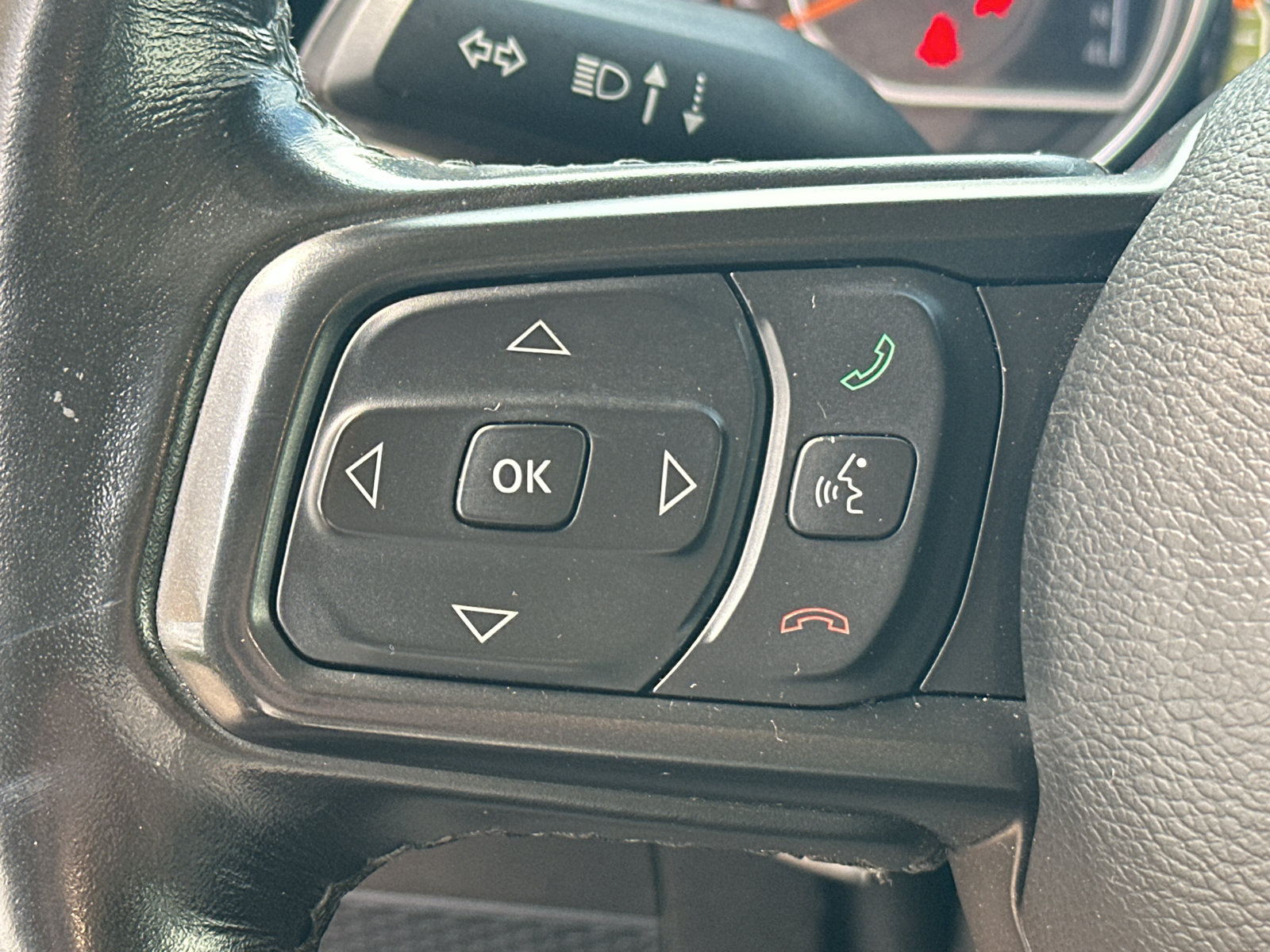 Used 2021 Jeep Wrangler Sport AWD/4WD image 17