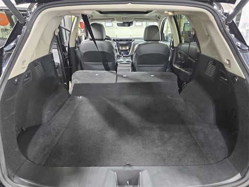 Used 2024 Nissan Murano SL image 13