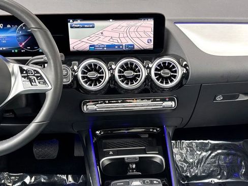 Certified 2026 Mercedes-Benz GLA 250 image 31