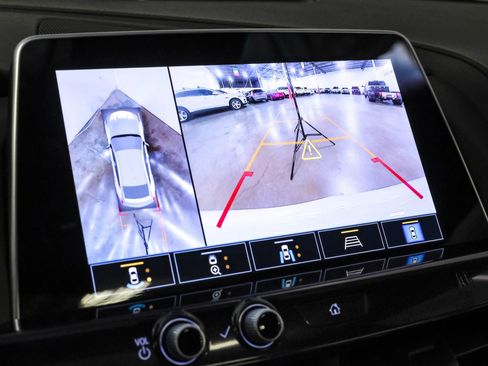 Used 2021 Cadillac CT5 V w/ Premium Package image 18