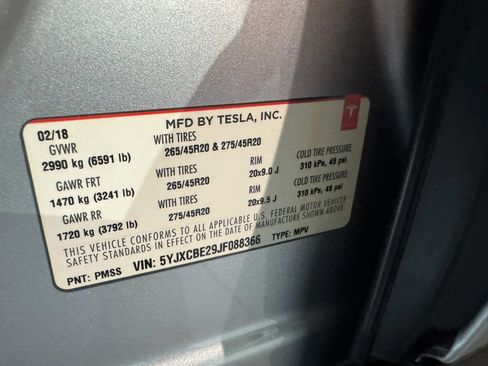 Used 2018 Tesla Model X 75D AWD/4WD image 30